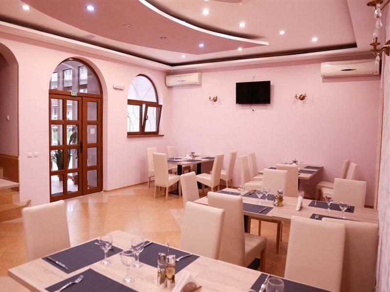 Hotel Apollonia براشوف المظهر الخارجي الصورة