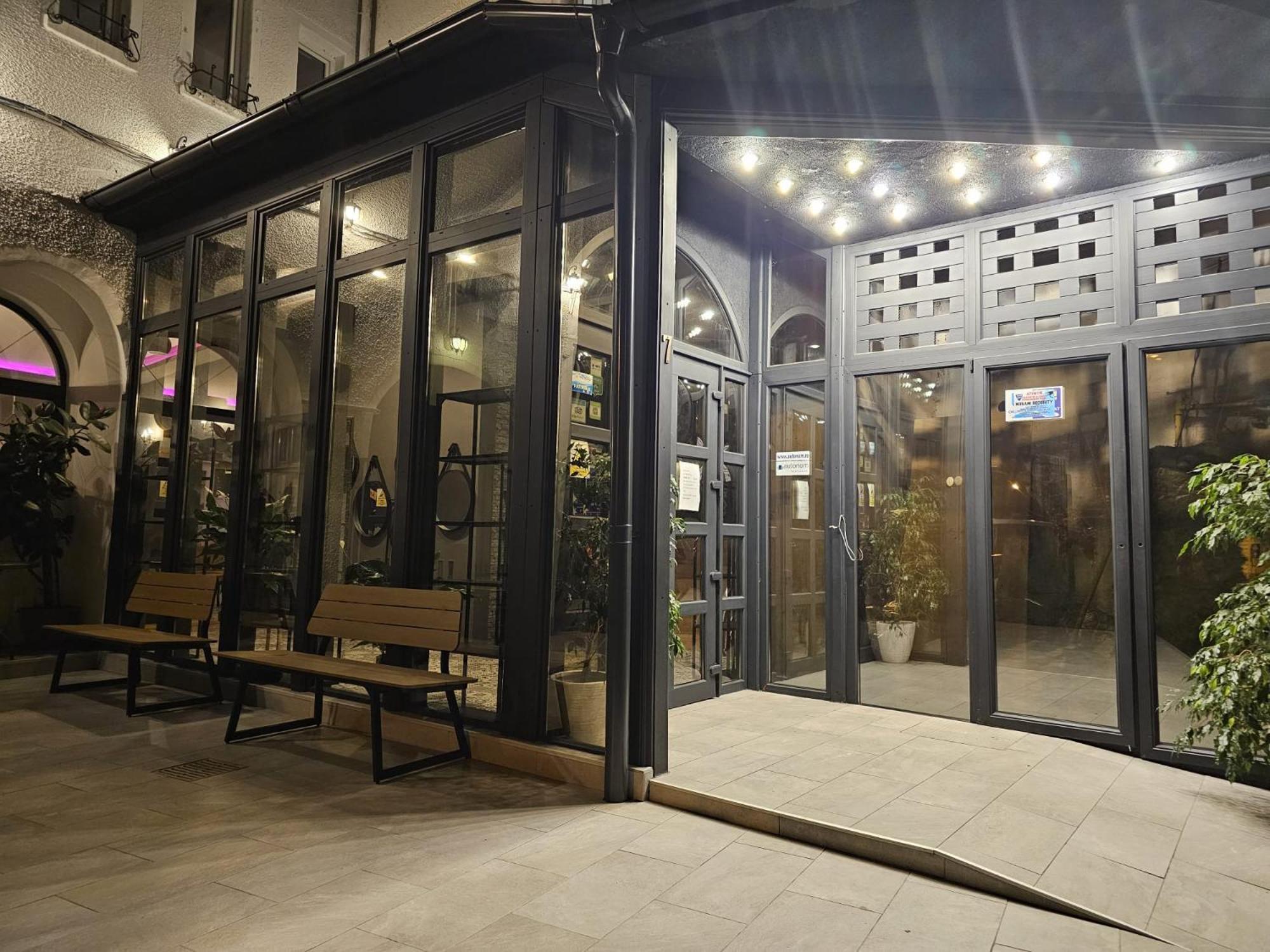 Hotel Apollonia براشوف المظهر الخارجي الصورة