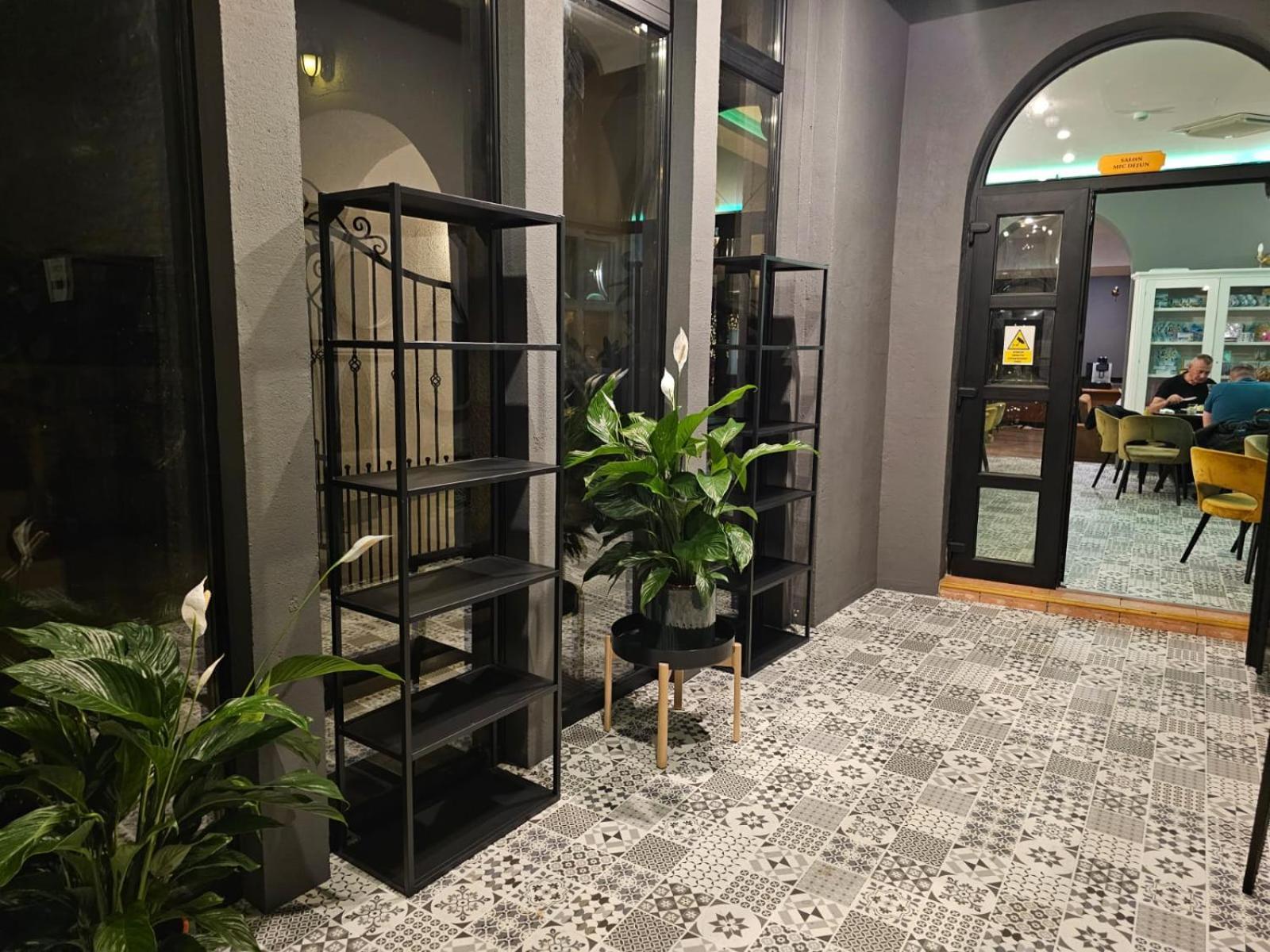 Hotel Apollonia براشوف المظهر الخارجي الصورة